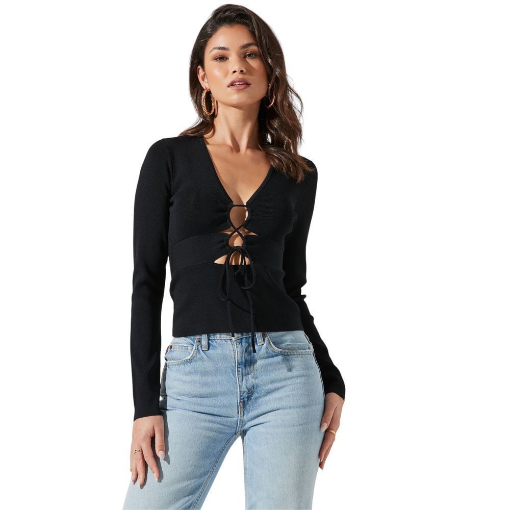 ASTR the label black NELLA RIBBED KNIT CUTOUT TOP size M NWT